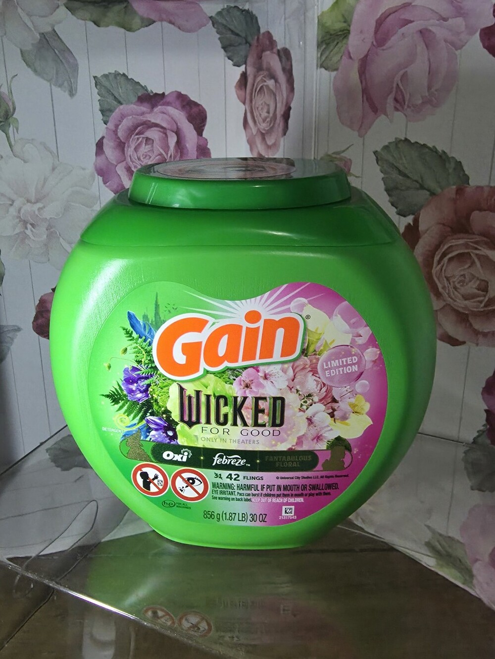 GAIN Wicked For Good Flings - Floral